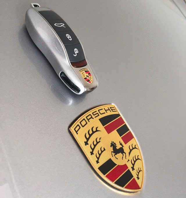 ポルシェ911キー ポルシェのキー比較：991と992と718