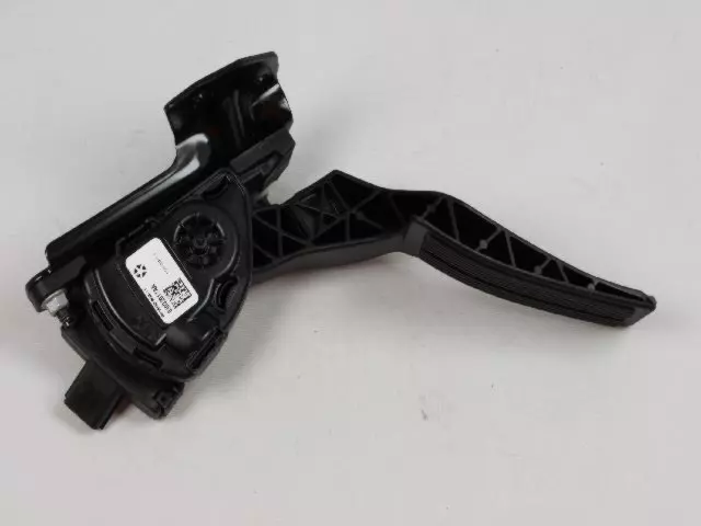 53032917AD - : Accelerator Pedal for Ram: Dakota Image