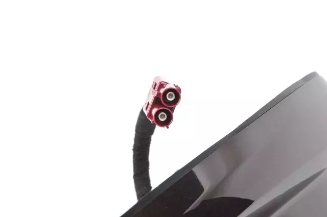 84081983 - : Burnished Brandy High Frequency Antenna for GM Image