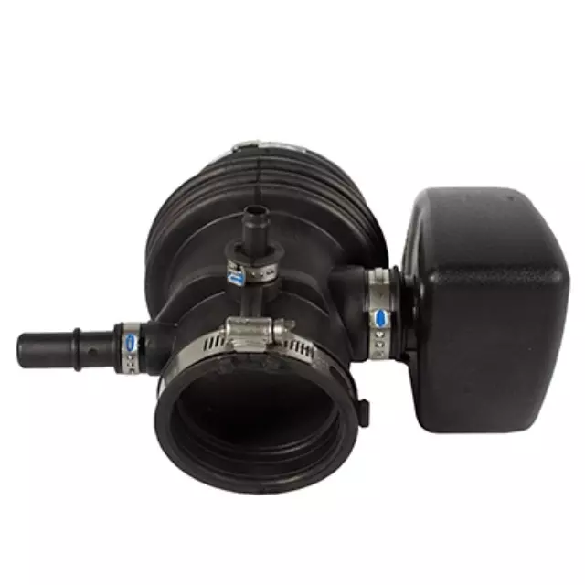 Outlet Hose - Ford (AE5Z-9B659-F)