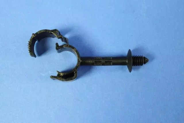 5146680AA - Electrical: Retaining Clip for Mopar Image