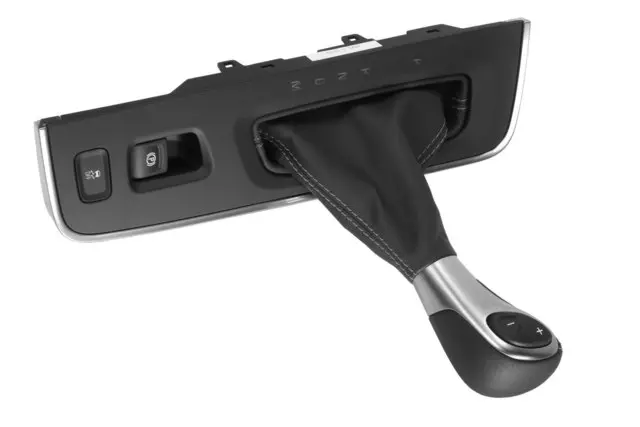 Jet Black Automatic Transmission Shift Lever Knob - GM (26203506)