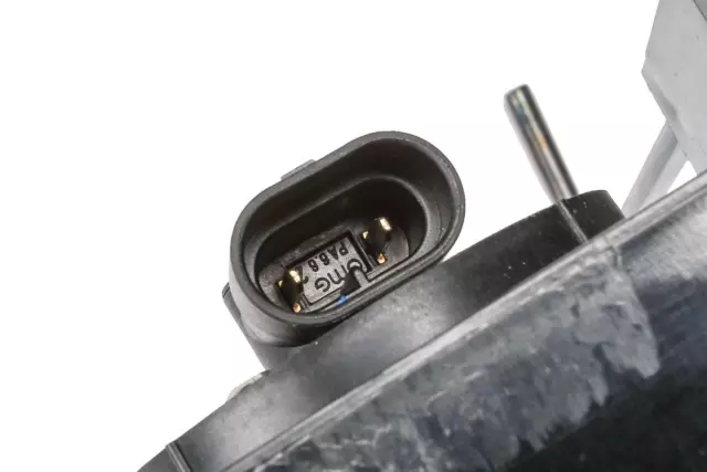 15136537 - Electrical: Headlamp Assembly for GM Image