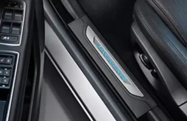 Sill Treadplates, Illuminated, Ebony - Jaguar (T2H41238PVJ)