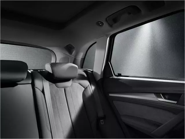 80A064160 - Interior: Sunroof Opening Trim for Audi Image