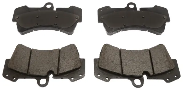 MGD1014M - Brakes &amp; Brake Parts: Raybestos R-Line Metallic Brake Pad Set for Raybestos Brakes Image