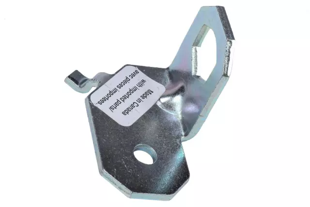 15914588 - : Rear Passenger Side Hydraulic Brake Hose Bracket for GM Image