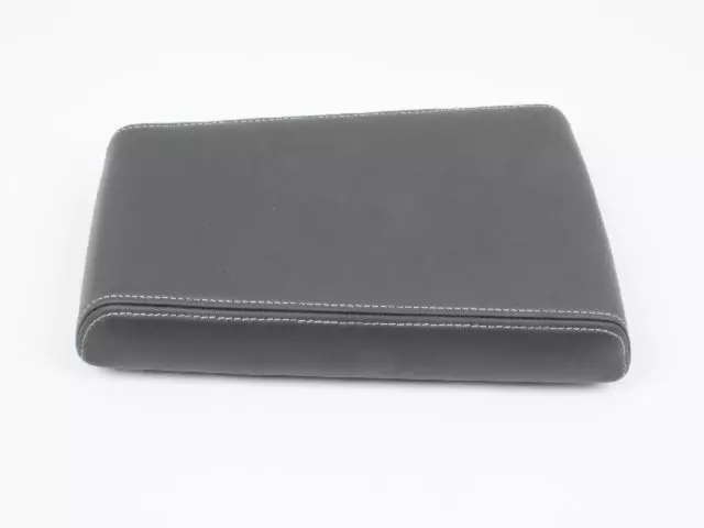 1MY961DVAA - Interior Trim: Floor Console Bin Lid for Jeep: Liberty Image