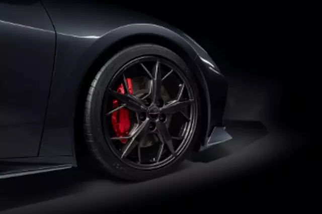 84735859 - : 2020-2022 Chevrolet Corvette Stingray Home 20" Rear Wheel in Black Aluminum for GM Image