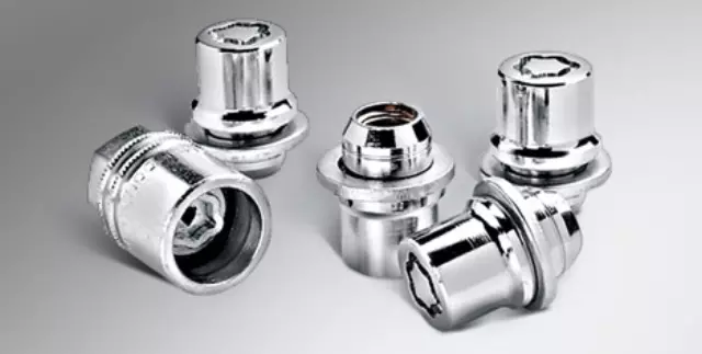 Alloy Wheel Locks - Clear Chrome - 5 Pieces - Lexus (00276-00900)