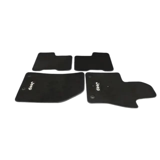 « 82214324 –  : Tapis protecteur de catÃ©gorie supÃ©rieure pour Mopar Image »