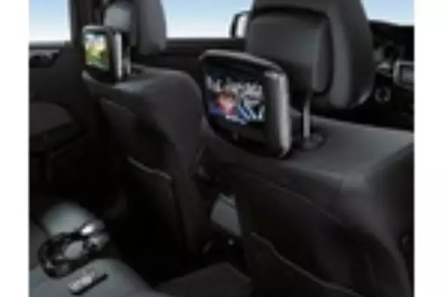 67827057 - : Rear-Seat Entertainment System for Mercedes-Benz Image