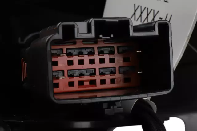 Black Front Floor Console Trim Plate - GM (84627085)