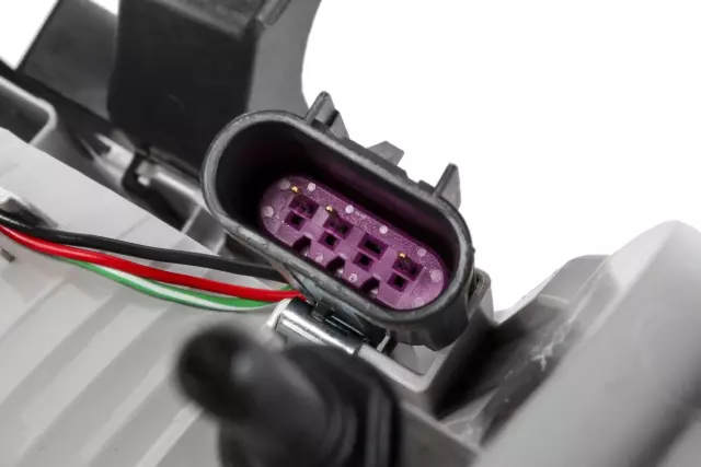 Tail Lamp Assembly - GM (23389936)