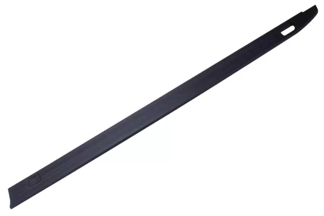 84493660 - Body: Upper Molding for GM Image