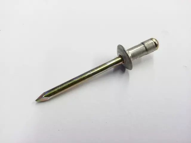 N90437401 - Body: Filler Panel Rivet for Volkswagen: Beetle, Eos, Tiguan, Tiguan Limited Image