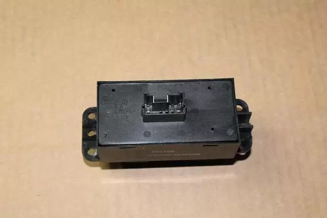 Window Switch - Mopar (MB920561)