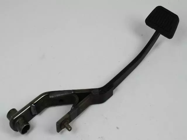 Clutch Pedal And Pad - Mopar (52009557AB)