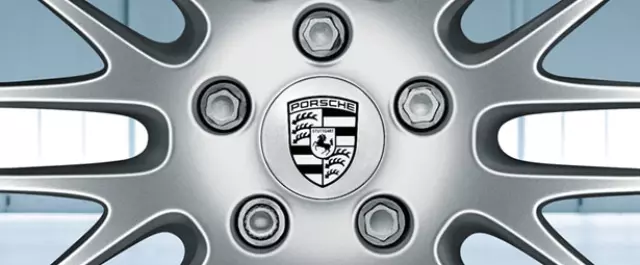 4460707 - Wheels: 2010-2015 Porsche Cayenne - Wheel Cap Cover - 20-Inch Rs Spyder for Porsche: Cayenne Image