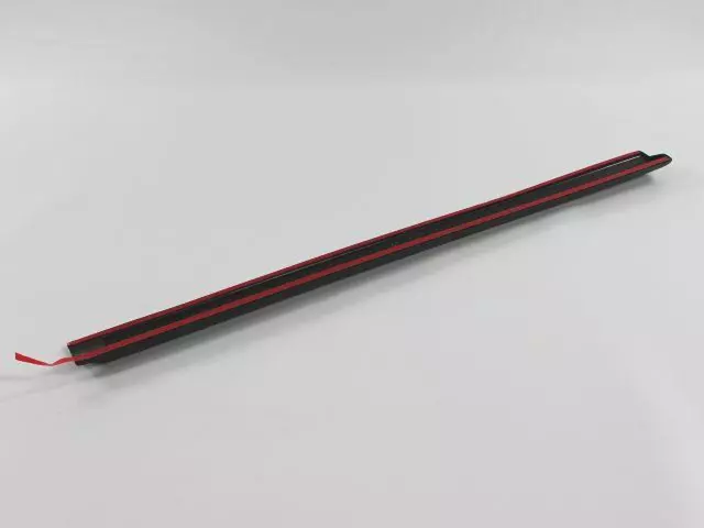 Body Side Molding - Mopar (5DY17DX9AE)