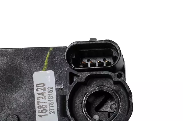 Passenger Side Front Door Lock - GM (15110647)