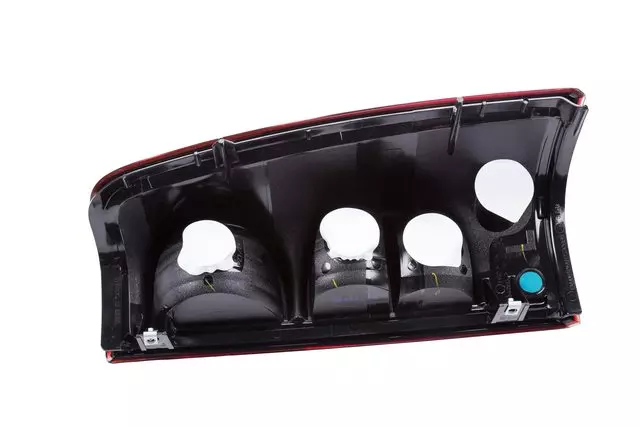 19169004 - Electrical: Combo Lamp Assembly for Chevrolet: Silverado 1500, Silverado 1500 Classic, Silverado 1500 HD, Silverado 1500 HD Classic, Silverado 2500, Silverado 2500 HD, Silverado 2500 HD Classic, Silverado 3500, Silverado 3500 Classic, Silverado 3500 HD Image