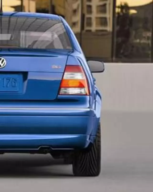 1JM945112B - Electrical: Tail Lamp Assembly for Volkswagen: Jetta Image image