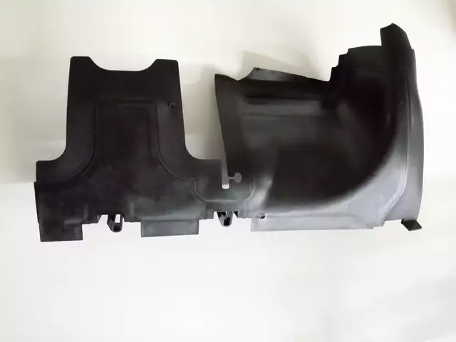 561121283 - Body: Air Baffle for Volkswagen: Passat Image