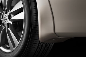 Body Side Moldings - Chrome (4-piece Set) - Nissan (F3870-1LA0B)