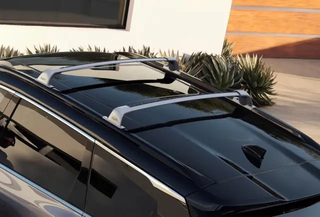 T99R16SA0D - Cargo Management: Crossbars - Silver for INFINITI: QX60 Image