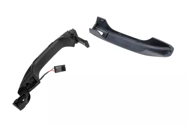 13526766 - Body: Handle, Outside for Chevrolet: Silverado 1500, Silverado 1500 LTD, Silverado 2500 HD, Silverado 3500 HD, Suburban, Tahoe | GMC: Hummer EV Pickup, Hummer EV SUV, Sierra 1500, Sierra 1500 Limited, Sierra 2500 HD, Sierra 3500 HD, Yukon, Yukon XL Image