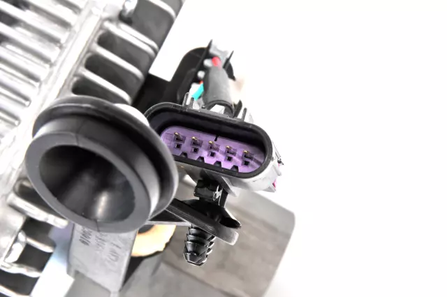 84013368 - : Engine Cooling Fan Clutch for GM Image