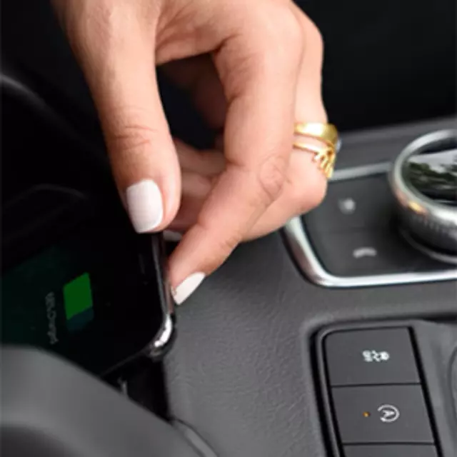 87859682 - : Wireless Phone Charging System for Cadillac: XT4 Image