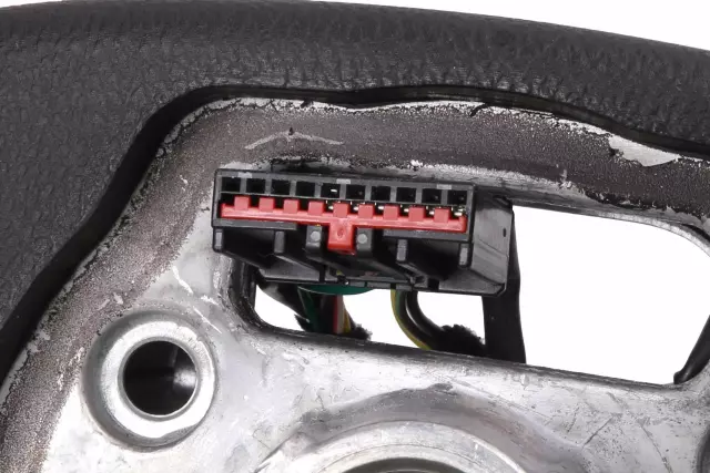 Torch Red Steering Wheel - GM (22896550)