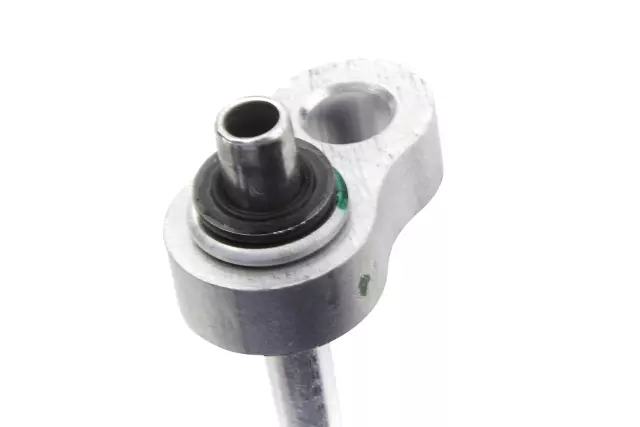 Air Conditioning Refrigerant Liquid Hose - GM (23375758)