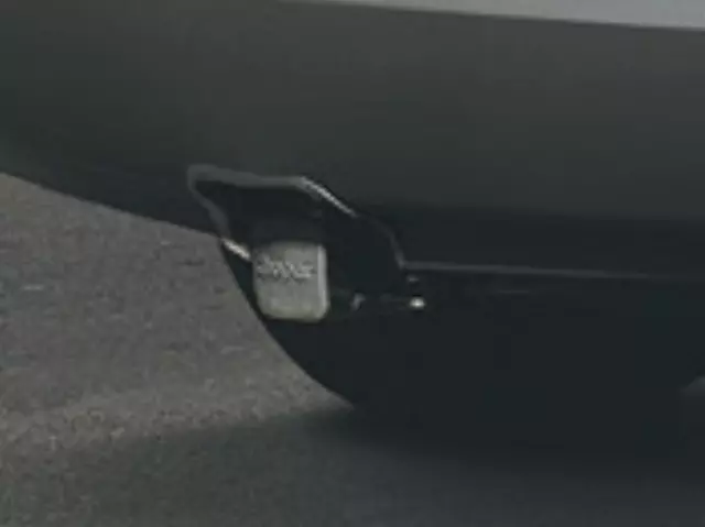 Trailer Tow Cover Kit - Mopar (82208456)