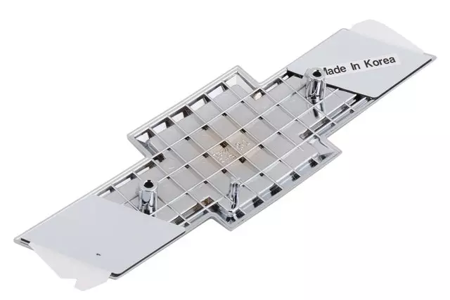 95122465 - : Front Grille Bowtie Logo for Chevrolet: Sonic Image