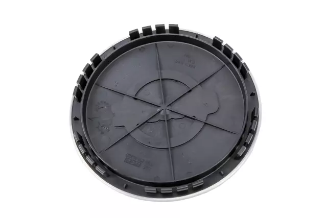 Button Style Center Cap with GMC Logo - GM (15040220)