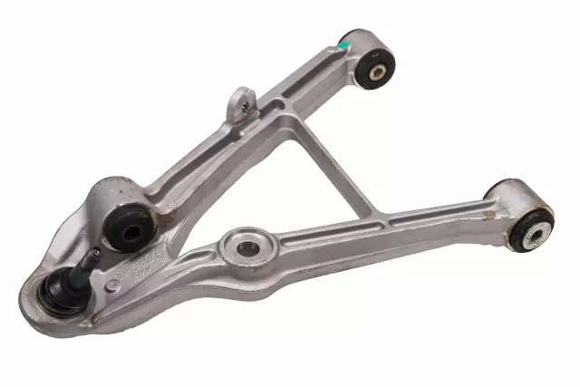 Rear Passenger Side Lower Control Arm - GM (10233636)