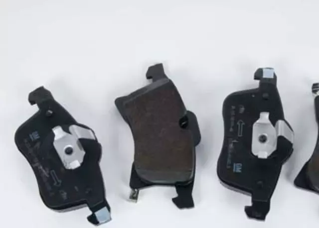 93191893 - : Front Disc Brake Pad Set for Saturn: Astra Image