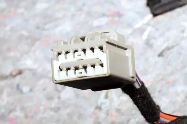 Shale Headliner - GM (84074386)