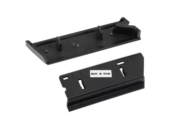 23432558 - Body: Grille Emblem for Chevrolet: Silverado 2500 HD, Silverado 3500 HD Image