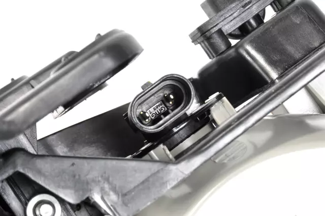 15034929 - Electrical: Headlamp Assembly for Cadillac: Escalade | Chevrolet: Blazer, C1500, C2500, C3500, C3500HD, K1500 Pickup, K2500 Pickup, K3500 Pickup, Suburban C1500, Suburban C2500, Suburban K1500, Suburban K2500, Tahoe | GMC: C1500 Pickup, C2500 Pickup, C3500 Pickup, C3500HD, K1500 Pickup, K2500 Pickup, K3500 Pickup, Suburban C1500, Suburban C2500, Suburban K1500, Suburban K2500, Yukon Image