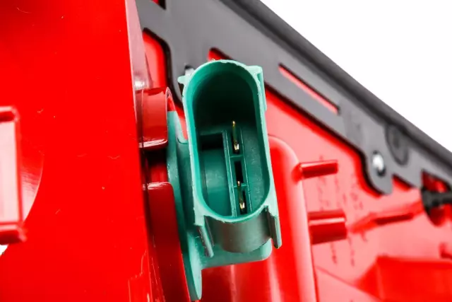 22774015 - : Tail Lamp Assembly for GM Image