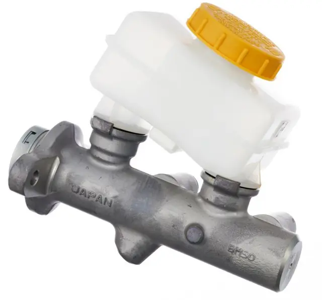 460105W61A - : Master Cylinder for INFINITI: QX4 Image