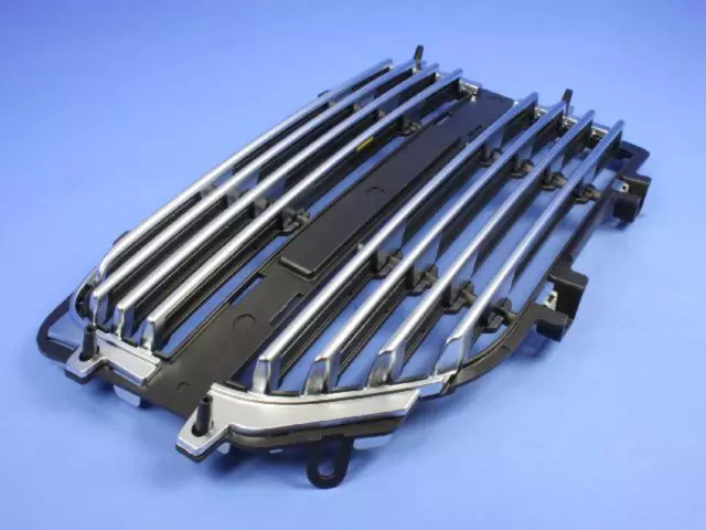 Radiateur Calandre, Côté Droit - Mopar (04806130AB)