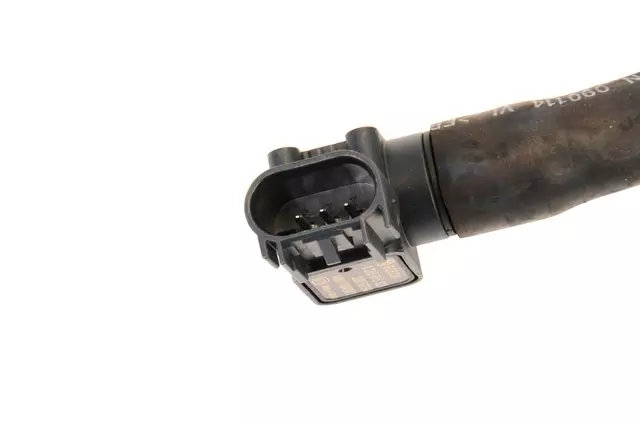 1761930 - Body: ACDelcoâ„¢ Vacuum Hose for Cadillac: CTS Image