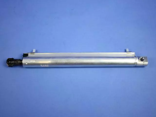 Folding Top Hydraulic Cylinder, Right - Mopar (68026962AA)