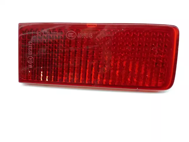 Reflector Panel - Volkswagen (7P6-945-105)