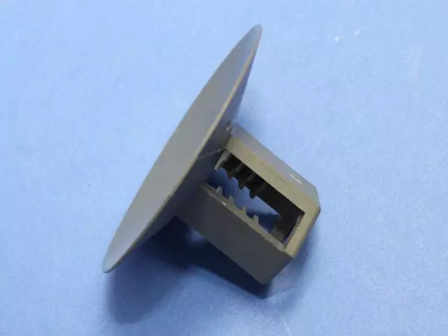 Push-On Spring, 3 Nut - Mopar (6508009AA)